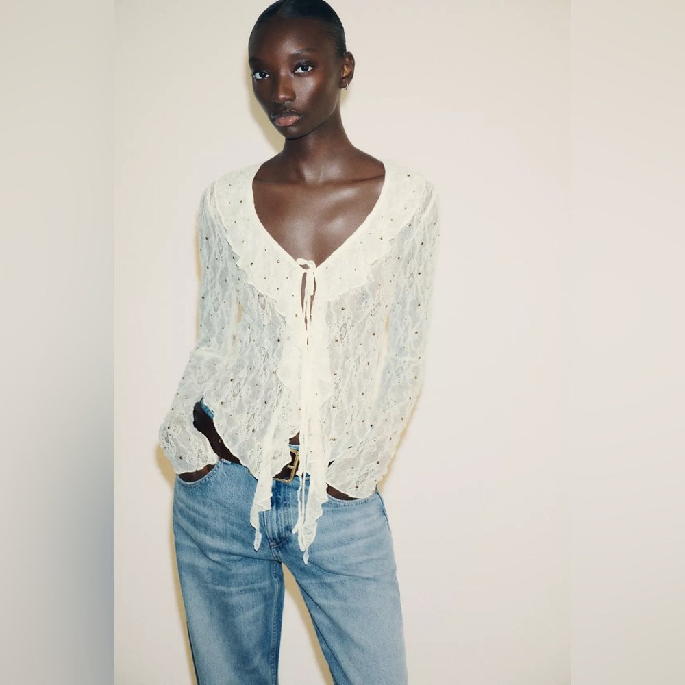 Zara Ivory Lace Ruffle Tie-Front bohemian Top